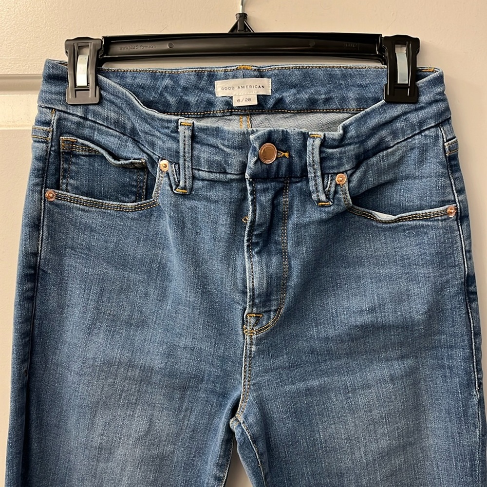 Good American Good Legs Skinny Jeans